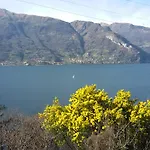 Al Castello Apartmán Dervio